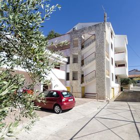 Apartments Little spring Vodice