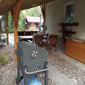 Borókahaus Apartman Tata