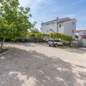 Apartments Matejka Primosten