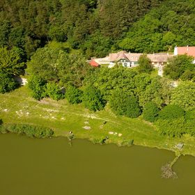 Kerektó Vadászház és Vendégház Esztergom-Búbánatvölgy