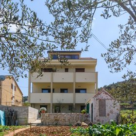 Apartmani Marko i Ana Marina