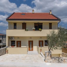 Apartmani Marko i Ana Marina