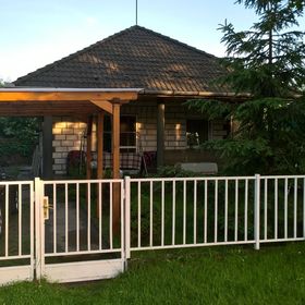 Perró Nyaraló Soltvadkert