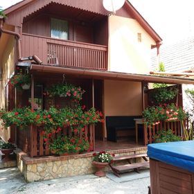 Akantisz Vízparti Vendégház Gyomaendrőd