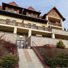 Chill Hill Apartman Egerszalók