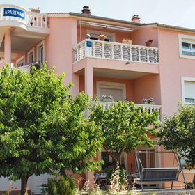 Apartments Malenica Vodice