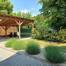 Oliva Vendégház Balatonakarattya