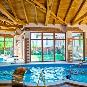 Fenyves Szálloda és Konferencia Központ Baktalórántháza