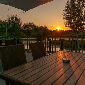 Tiszavirág Panzió és Üdülőközpont Tiszafüred