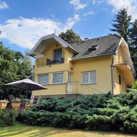 Gabi Apartmanház Balatonalmádi