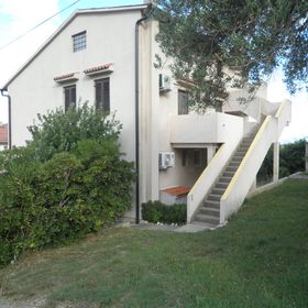 Apartmanok Parkolóhellyel Supetarska Draga - Donja, Rab - 15423 Supetarska Draga - Donja