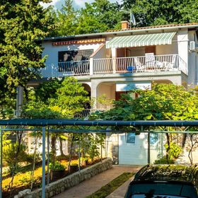 Apartments Puskar Njivice