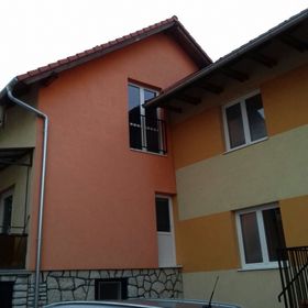 Brill Apartmanház Siófok