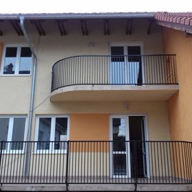 Brill Apartmanház Siófok