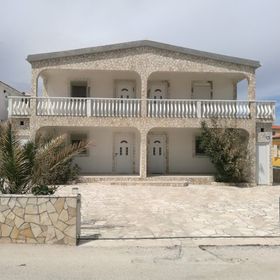 Partmenti Apartmanok Vir