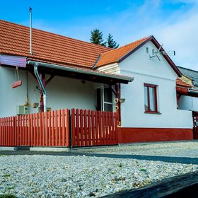 Szitakötő Vendégház Magyarszombatfa