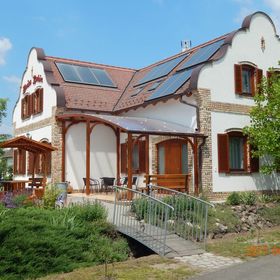 Kovács Borház Vendégház Hajós