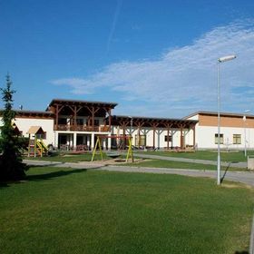 Sportovní areál Horní Počaply