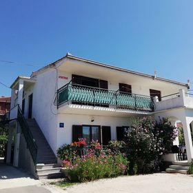 Apartmani Šantić Trogir
