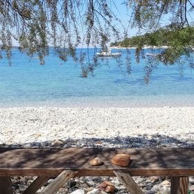 Apartments Dirk Hvar