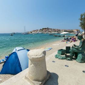 Apartments Elvis Primosten