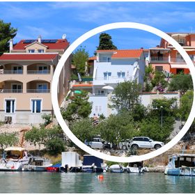 Apartments Elvis Primosten