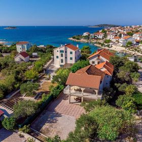 Apartments Matija Rogoznica