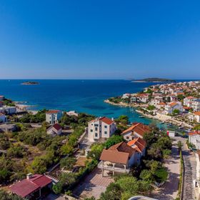 Apartments Matija Rogoznica