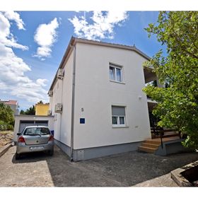 Apartments Zaterin Starigrad Paklenica