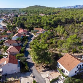 Apartments Iskra Vrboska