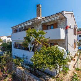 Apartment Vazmica Punat