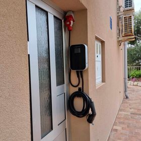 Apartments Igor Jakisnica