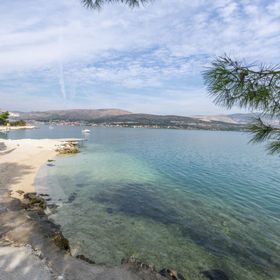 Apartment Moric Arbanija