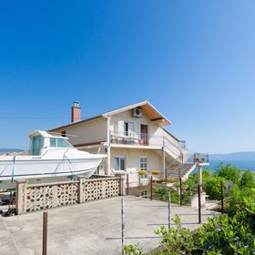 Apartments and Room Drazen Novi Vinodolski