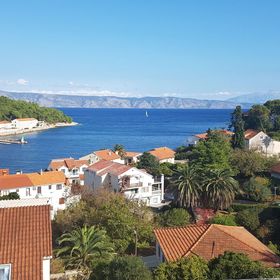 Apartments Palma Jelsa