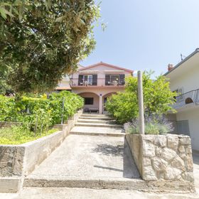 Apartments Jozo Stanici