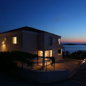 Apartments Nevenka Razanj