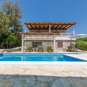 House Anima Maslinica