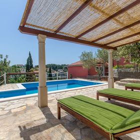 House Anima Maslinica