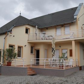 Erkel Panorama Apartman Vonyarcvashegy