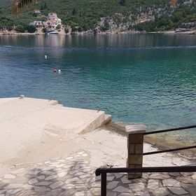 House Fani Zastrazisce