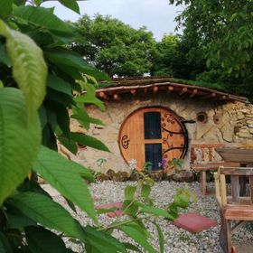 Fűtetős Dombház Üröm