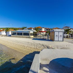 Apartments Anna Okrug Gornji