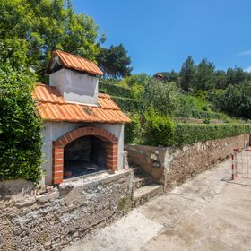 Apartments Jelka Jelsa