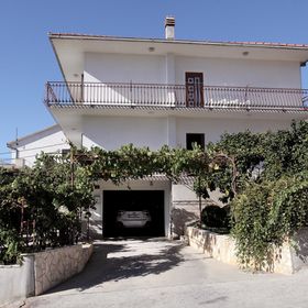 Apartment Marija Okrug Gornji