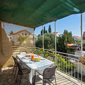 Apartment Zlatko Rogoznica