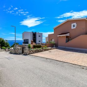 Apartments Neda Okrug Gornji