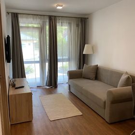 Móló Apartmanház Balatonszemes