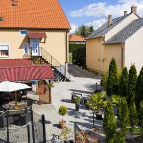 Őskarszt Apartman Úrkút