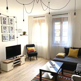 Room Bueno Apartman Eger